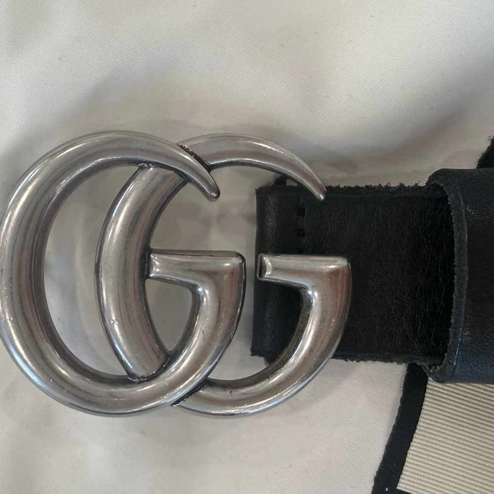 Gucci Black Belt with Silver GG Buckle - Picture 8 of 10